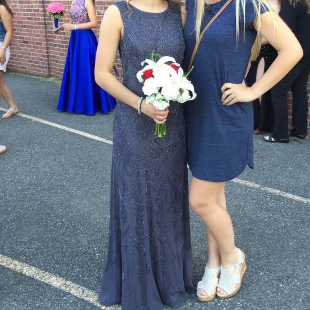 PROM DRESS - Picture 4 of 6